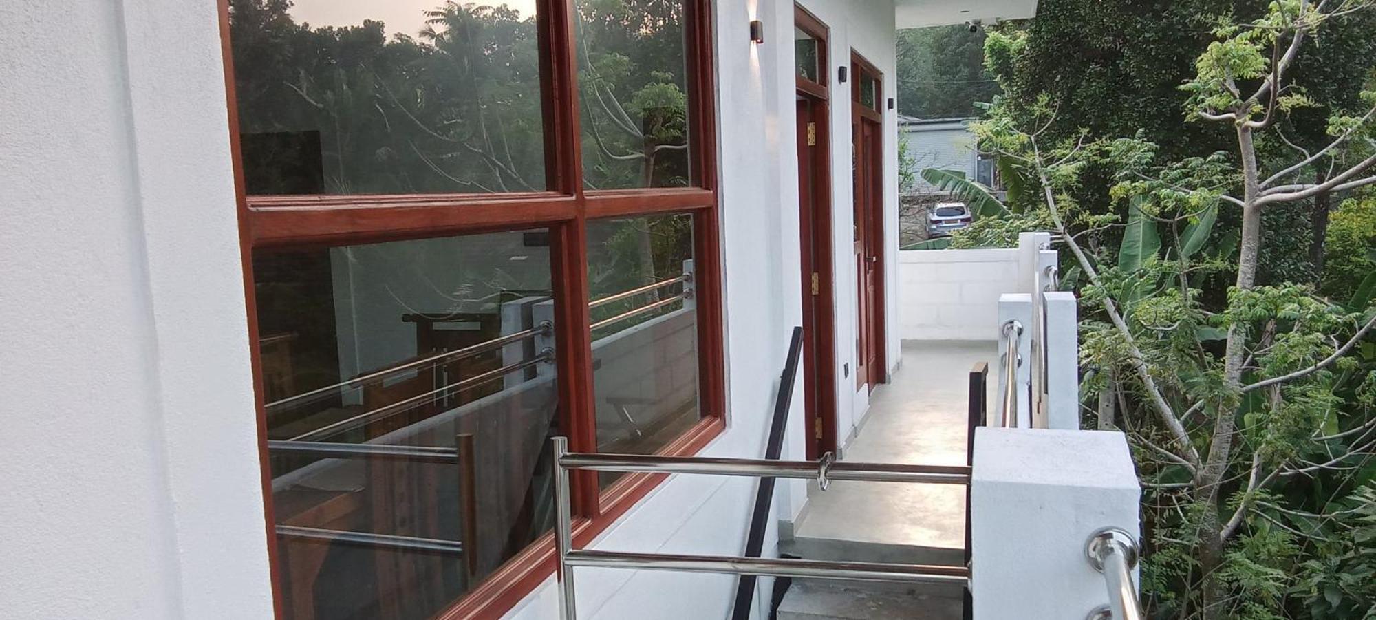 The Green Lagoon Villa Hikkaduwa Exterior photo
